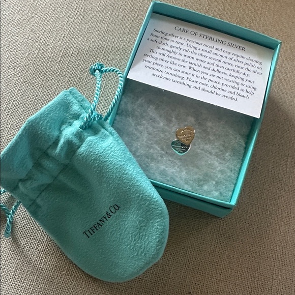 Tiffany & Co. Silver Heart Tag Earrings - Picture 2 of 6